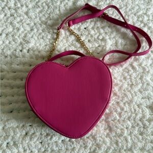Heart-Shaped Pink Crossbody Bag